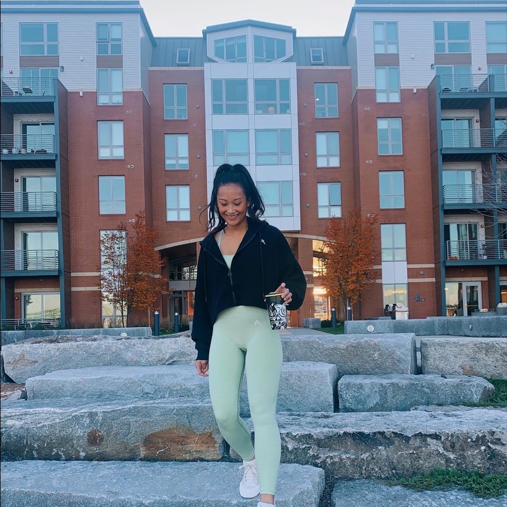 Oner Active Leggings - Worn ONCE